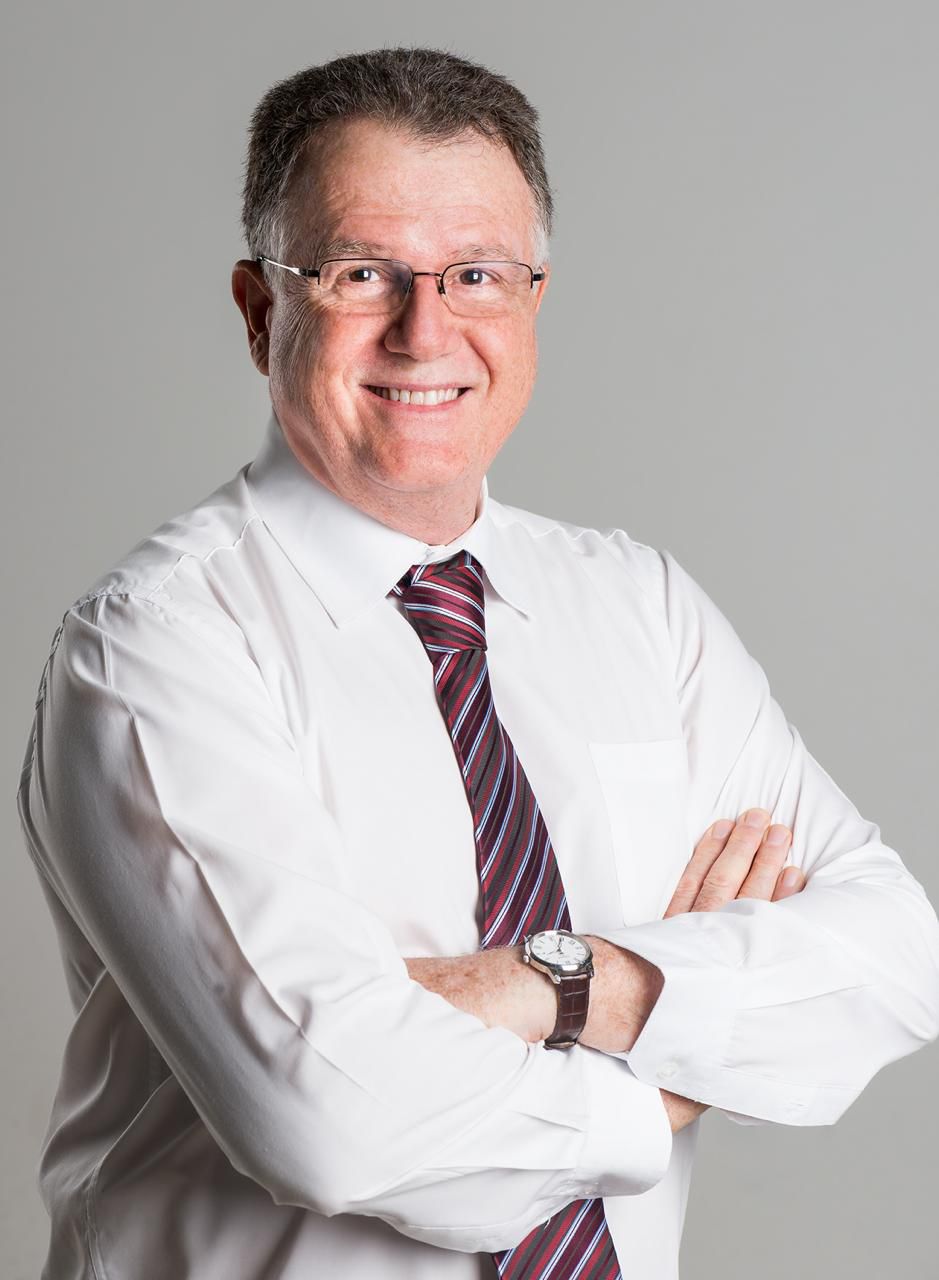 Dr. Francisco Macedo